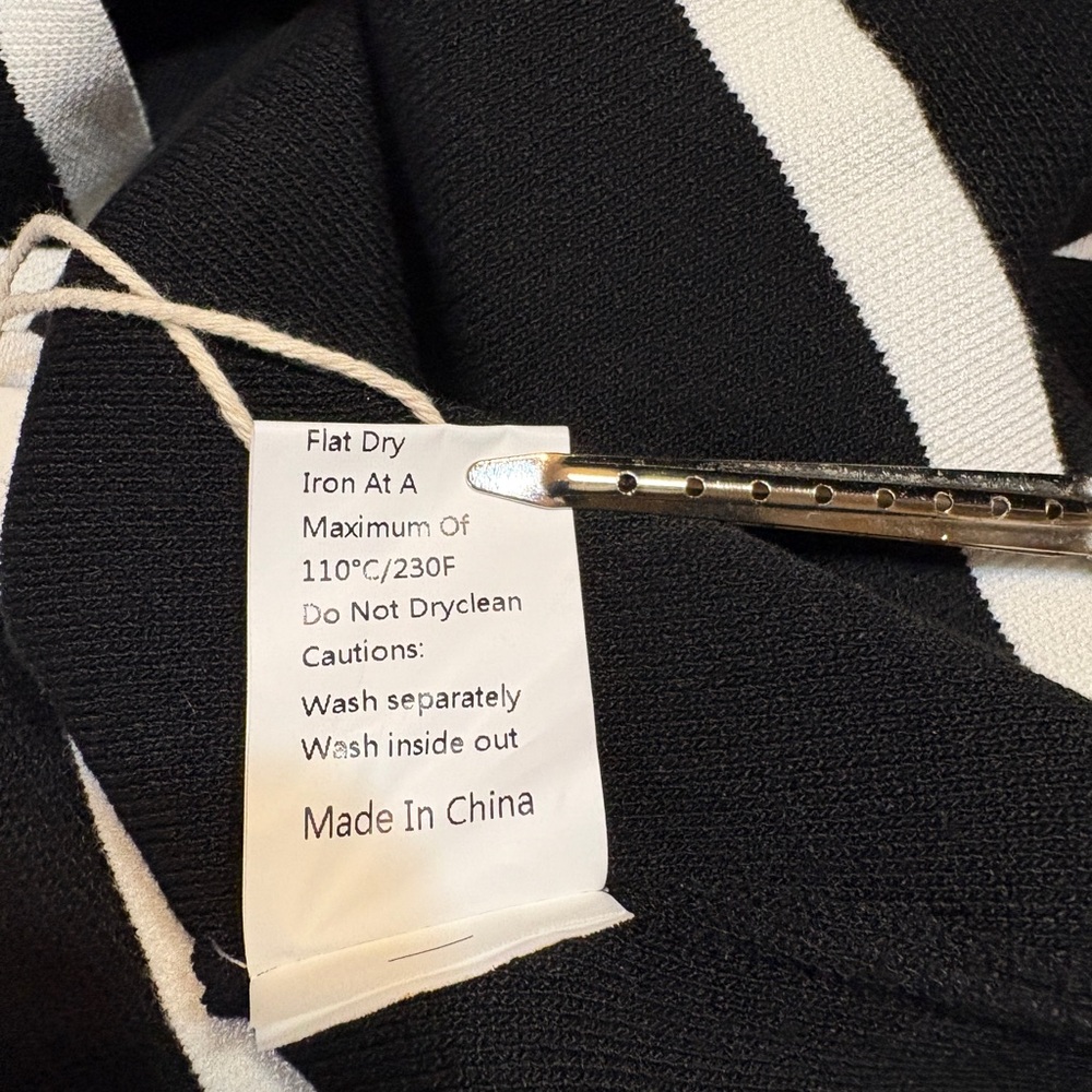 Commense  Sleeveless Black and White Faux Pearl-Trim Chanel Style MIDI Dress L‎ - Picture 8 of 8